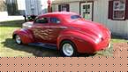 1940 Chevrolet Deluxe Coupe Picture 3