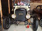 1925 Ford Model T Picture 3