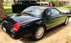 2005 Ford Thunderbird Picture 3