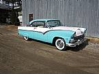 1955 Ford Fairlane Picture 3