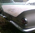 1960 Buick LeSabre Picture 3