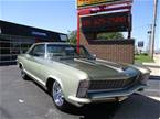 1965 Buick Riviera Picture 3