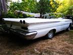 1960 Pontiac Bonneville Picture 3