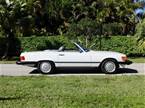 1988 Mercedes 560SL Picture 3