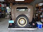 1932 Ford Tudor Picture 3