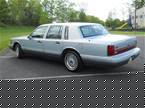 1993 Lincoln Town Car Picture 3