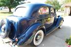 1936 Ford Deluxe Picture 3