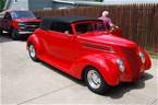 1937 Ford Cabriolet Picture 3