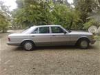 1990 Mercedes 300SEL Picture 3