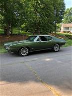 1968 Pontiac GTO Picture 3