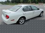 2000 Nissan Maxima Picture 3