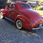 1940 Ford Coupe Picture 3