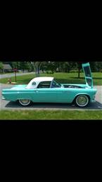 1955 Ford Thunderbird Picture 3