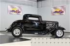 1932 Ford Coupe Picture 3