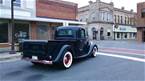 1935 Ford Pickup Picture 3