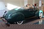 1939 Ford Deluxe Picture 3