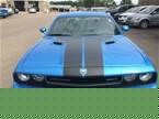 2010 Dodge Challenger Picture 3