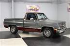 1987 Chevrolet Silverado Picture 3