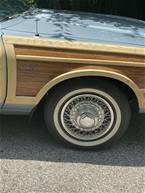 1981 Chrysler LeBaron Picture 3