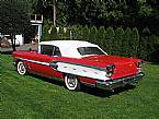 1958 Pontiac Parisienne Picture 3