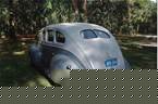 1939 Ford Deluxe Picture 3