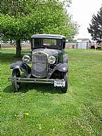 1930 Ford Model A Picture 3