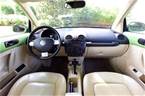 2004 Volkswagen Beetle Picture 3