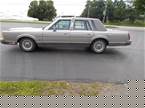 1989 Lincoln Town Car Picture 3