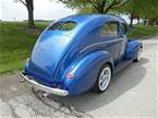 1940 Ford Deluxe Picture 3