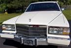 1990 Cadillac Brougham Picture 3