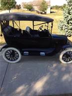 1919 Ford Model T Picture 3