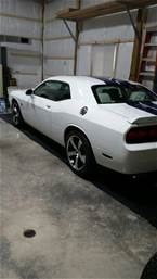 2011 Dodge Challenger Picture 4