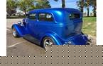 1934 Ford Tudor Picture 4