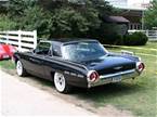 1962 Ford Thunderbird Picture 4