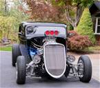 1933 Ford 3 Window Coupe Picture 4