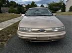 1993 Ford Taurus Picture 4
