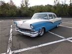 1956 Ford Fairlane Picture 4