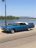 1966 Chevrolet Impala Picture 4