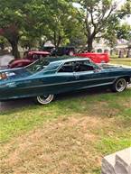 1965 Pontiac Grand Prix Picture 4