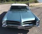 1966 Pontiac Bonneville Picture 4