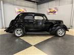 1938 Ford Sedan Picture 4