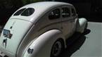 1940 Ford Deluxe Picture 4