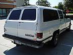 1991 Chevrolet Suburban Picture 4