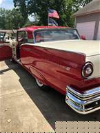 1957 Ford Fairlane Picture 4