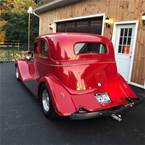 1933 Ford Vicky Picture 4