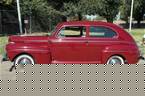 1941 Ford Super Deluxe Picture 4