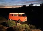 1975 Volkswagen Camper Picture 4