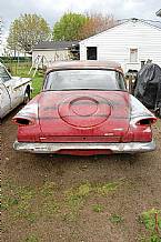 1961 Plymouth Valiant Picture 5