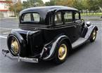1934 Ford Sedan Deluxe Picture 5