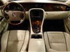 2006 Jaguar Vanden Plas Picture 5